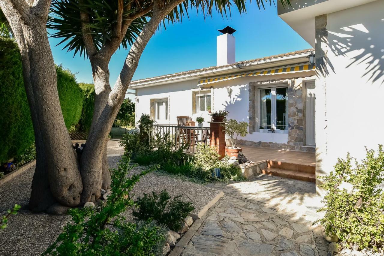 Casa Lusentum Villa Торевиеха Екстериор снимка